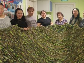 Маскировочные ткань и сети отправили работники ЖКХ бойцам СВО