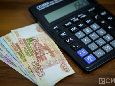 Кому и на сколько повысят пенсии в апреле