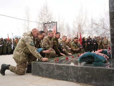 В День Победы ветераны боевых действий почтили память героев в Якутске