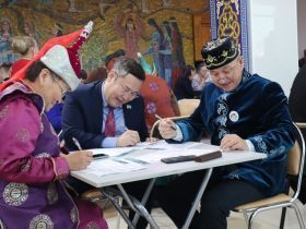 Около 140 человек написали юбилейный этнографический диктант в Якутске