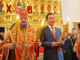 Айсен Николаев принял участие в церемонии встречи Благодатного огня в Якутии