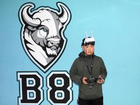 Юный ас: 14-летний вилюйчанин стал звездой гонок дронов