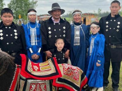 Владимир Путин наградил семью из Якутии орденом «Родительская слава»