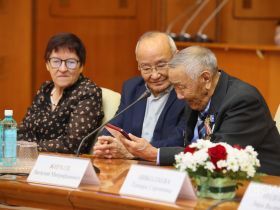 В Якутии вручили государственные награды многодетным матерям