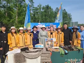 Лучшая сельская семья получила премию главы Якутии