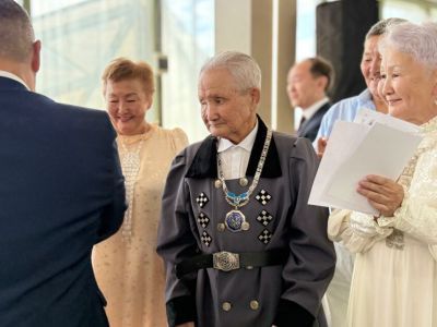 В Якутске отметили 100-летний юбилей ветерана Великой Отечественной войны Петра Яковлева