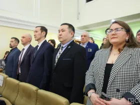 В Якутске вручили награды работникам связи в честь Дня радио