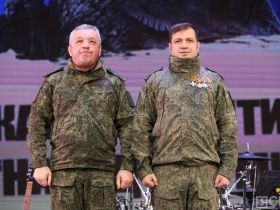 На Антифашистском форуме в Якутске наградили участников специальной военной операции