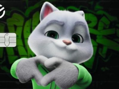 Теперь детские банковские карты доставляют прямо домой