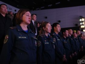 На Антифашистском форуме в Якутске наградили участников специальной военной операции