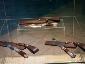 В Якутске открылась выставка ножей мастеров из Якутии и Бурятии