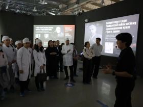 «Спасти и вернуть»: в Якутске открылась выставка о подвиге военных медиков