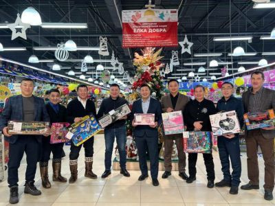 Минспорт Якутии присоединился к благотворительной акции «Елка добра»