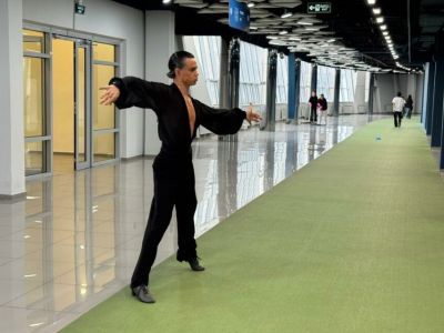 Сергей Быковский из Москвы высоко оценил организацию соревнований по танцевальному спорту в Якутске