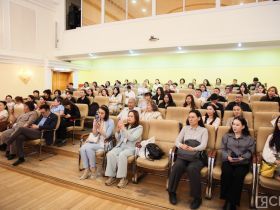 В Якутске наградили победителей конкурса «Белый мир Арктики через призму детской книги»