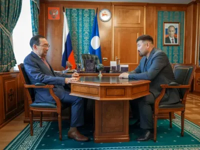 Глава Якутии провел рабочую встречу с командиром отряда «Боотур»