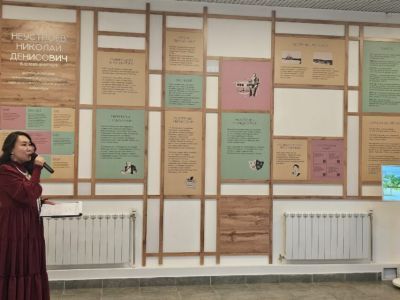 В SMART-библиотеке Якутска открыли стенд Николаю Неустроеву и центр изучения родного языка