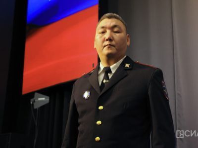 Якутский полицейский награжден медалью МВД России «За смелость во имя спасения»