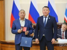 В Якутии чествовали работников и ветеранов жилищно-коммунального комплекса