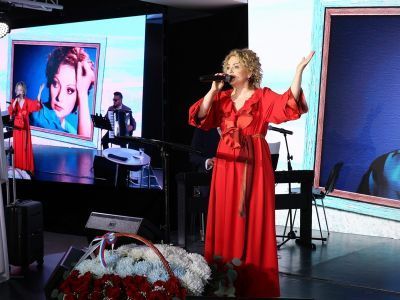 В Алдане побывала российская актриса Ольга Будина