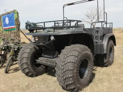 40 тонн адресных посылок доставили из Якутии в зону СВО