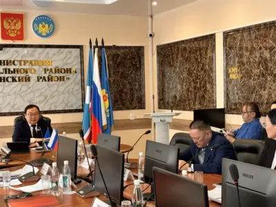 Зампред правительства Якутии Георгий Степанов провел выездное заседание по поддержке участников СВО в Нюрбе