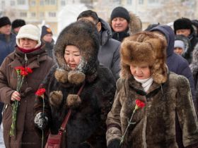 В Якутске почтили память жителей и защитников блокадного Ленинграда