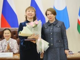 Вручены стипендии первого президента Якутии «Знанием победишь»