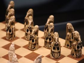 «Образ Арктики»: в Якутске впервые показали авторскую коллекцию Георгия Родионова