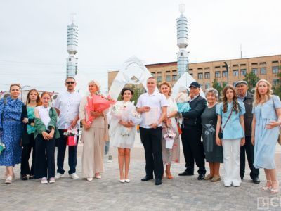 Первая летняя регистрация брака прошла на площади Республики в Якутске