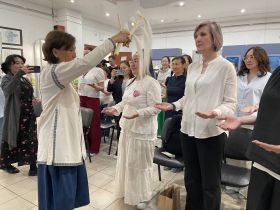 В Якутске открылась персональная выставка художницы Анастасии Ивановой – Арыйааны