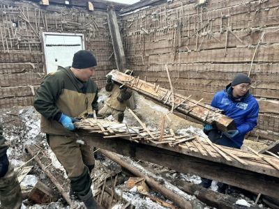 Более 50 семьям Хангаласского улуса помогли отряды Молодежного десанта