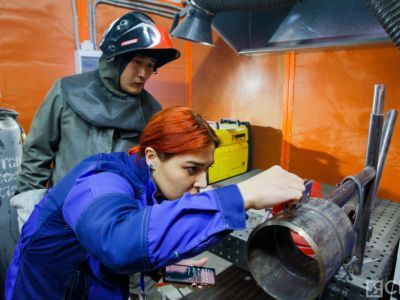 «Нужны сила и зоркость»: сварщики конкурса «Лучший по профессии» приступили к практическим заданиям