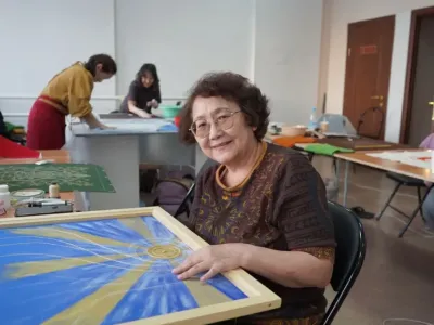«Узоры народов России»: 20 мастериц из разных уголков Якутии создают авторские панно