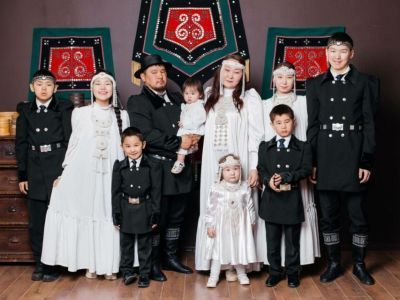 Семья из Якутии победила во всероссийском конкурсе «Семья года — 2025»