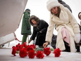 В Якутске почтили память жителей и защитников блокадного Ленинграда
