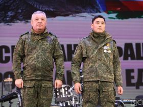 На Антифашистском форуме в Якутске наградили участников специальной военной операции