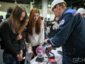 В Якутске открылась ярмарка трудоустройства, где предлагают пять тысяч вакансий