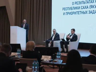 Айсен Николаев представил итоги года на январском совещании Юрия Трутнева