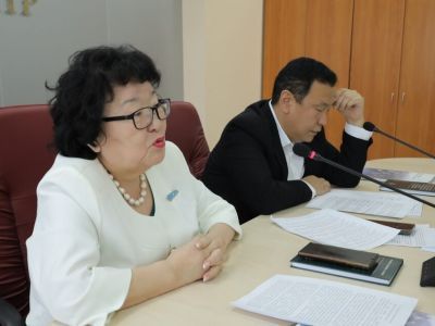 В парламенте Якутии подчеркнули ключевую роль местного самоуправления в развитии территорий КМНС