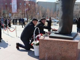 В Якутске почтили память Ильи Винокурова