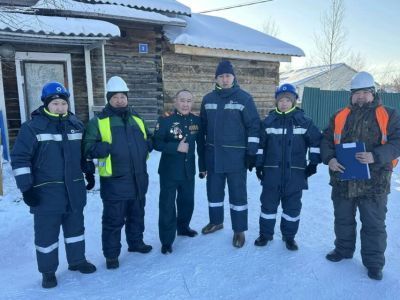 Герой России Андрей Григорьев посетил чемпионат «Профессионалы» в Нюрбе