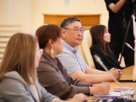 В Якутске наградили победителей конкурса «Белый мир Арктики через призму детской книги»