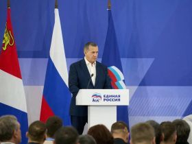 Айсен Николаев принял участие в форуме «Есть результат!» во Владивостоке