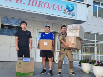 Еще две тонны гумпомощи отправили в Оймяконский район из Якутска