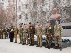 В День Победы ветераны боевых действий почтили память героев в Якутске