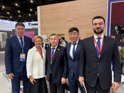 Делегация АО «АК «ЖДЯ» приняла участие в ПМЭФ