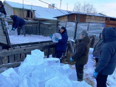 Коллектив ГУП «ЖКХ РС(Я)» оказал помощь ветеранам и семьям участников СВО