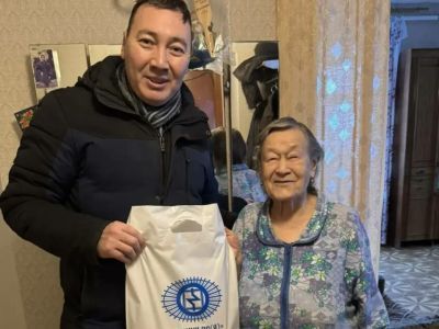 Профсоюз ГУП «ЖКХ РС (Я)» поздравил ветеранов с наступающим Новым годом