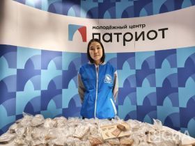 В Якутске в честь годовщины освобождения Ленинграда прошла акция «Блокадная ласточка»